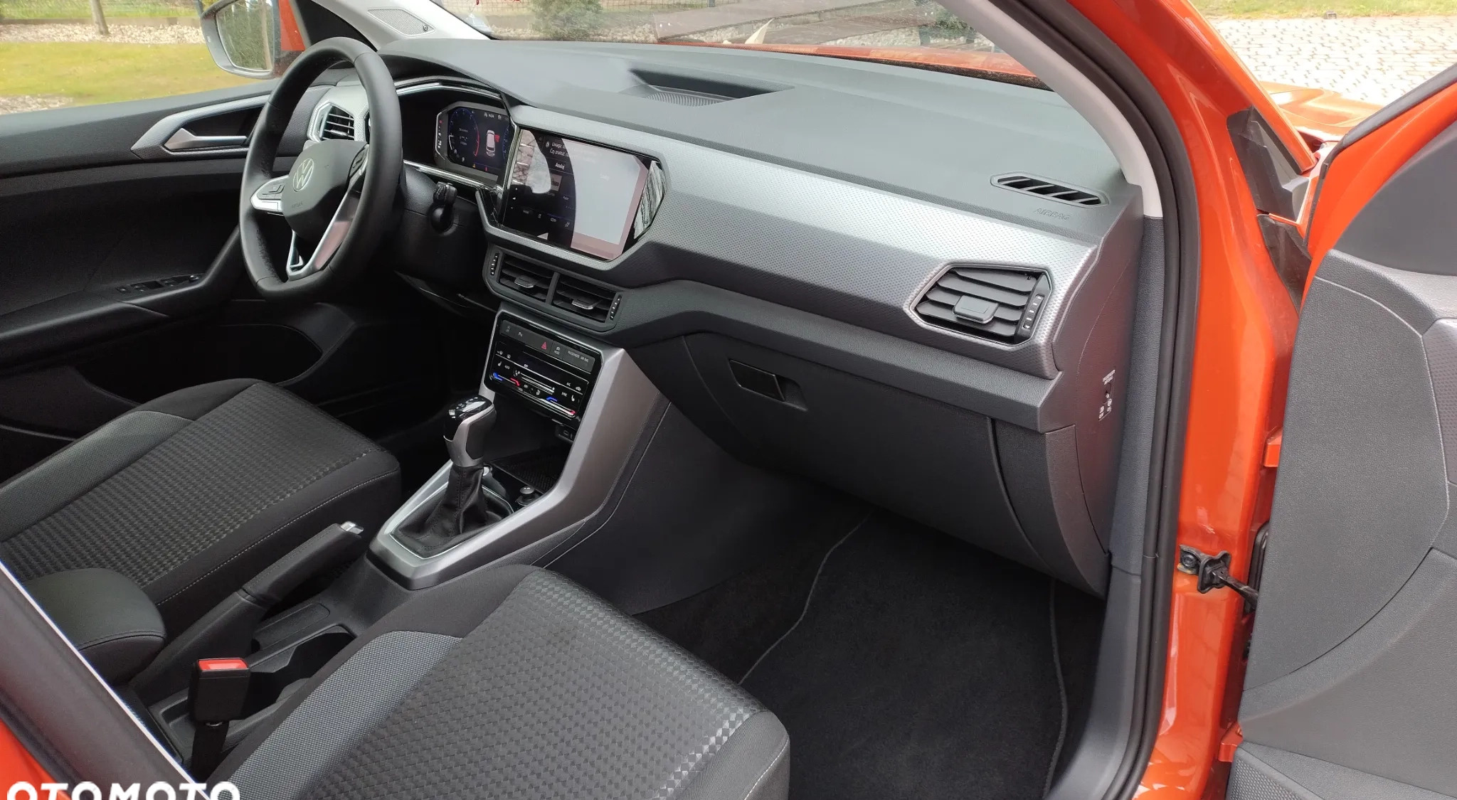 Volkswagen T-Cross cena 89900 przebieg: 1815, rok produkcji 2022 z Pabianice małe 379